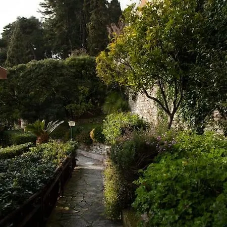 House By The Sea Overlooking Portofino *