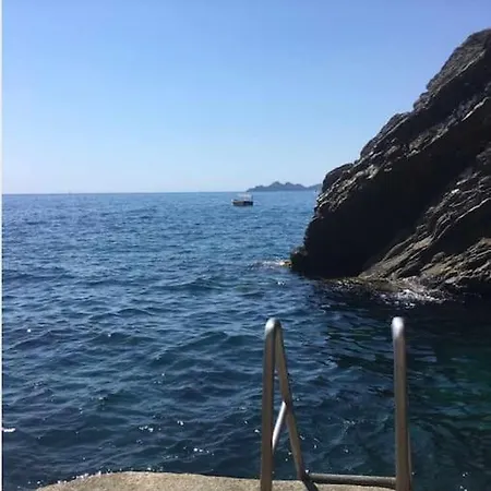 House By The Sea Overlooking Portofino *